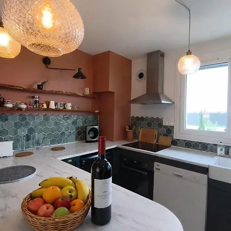 Cocon Moderne Avec Jardin Privatif -