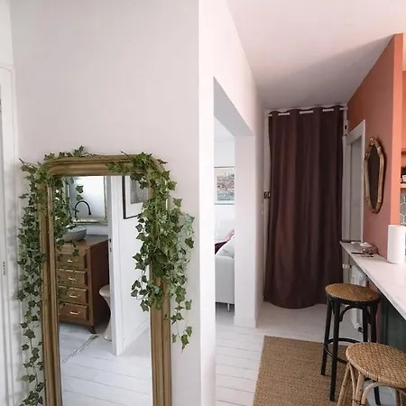 Cocon Moderne Avec Jardin Privatif - *